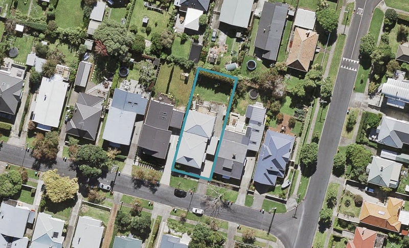 36 Truro Road, Sandringham, Auckland - Carousel 1