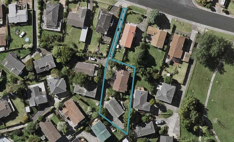 1/49 Athena Drive, Tōtara Vale, Auckland - Carousel 1