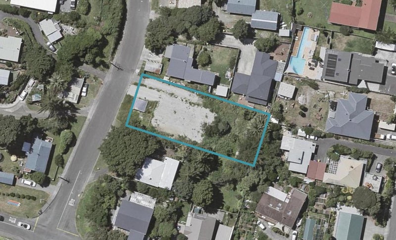 48 Renown Road, Raumati South, Paraparaumu - Carousel 1