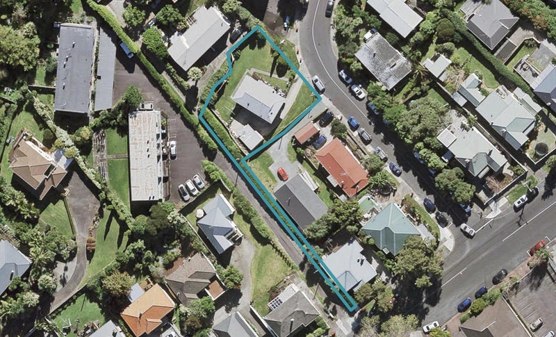 2 Don Croot Street, Morningside, Auckland - Carousel 1