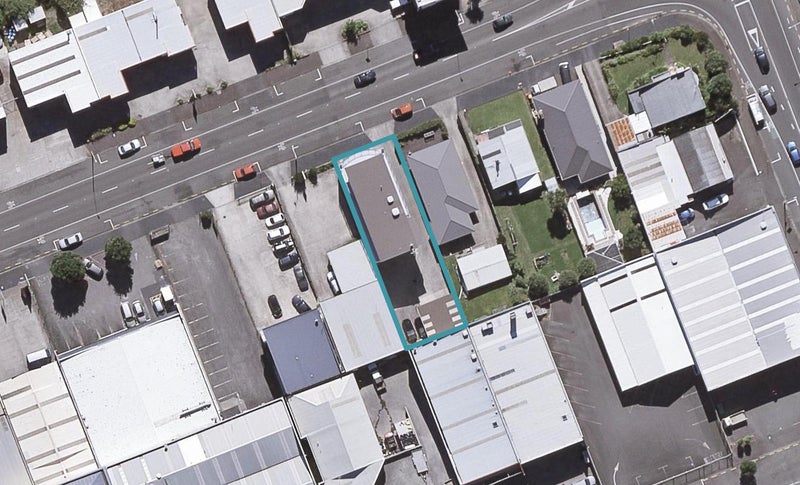 2/142 Molesworth Street, New Plymouth, New Plymouth - Carousel 1