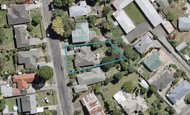 8 Kashmir Avenue, Clouston Park, Upper Hutt - Carousel 1