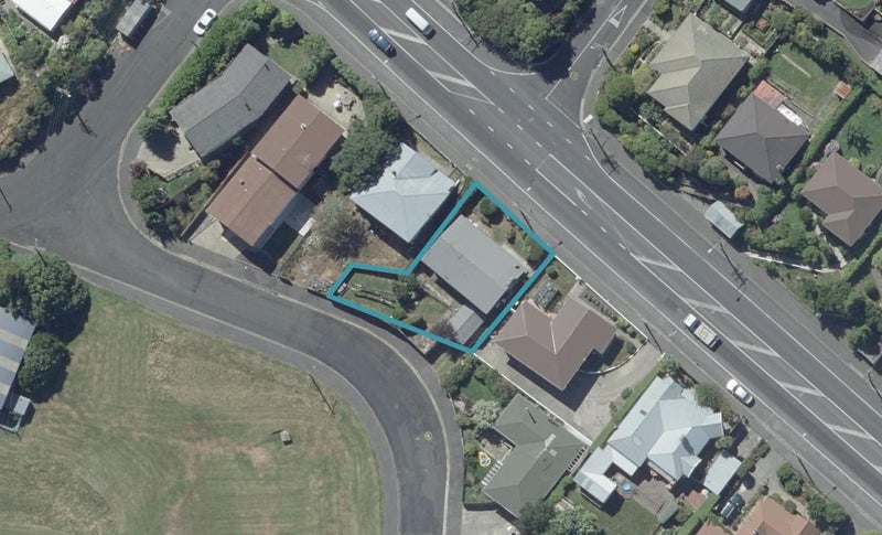195 Taieri Road, Kaikorai, Dunedin - Carousel 1
