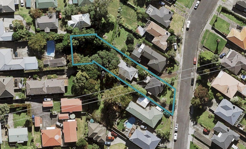 13A Eaton Road, Hillsborough, Auckland - Carousel 1