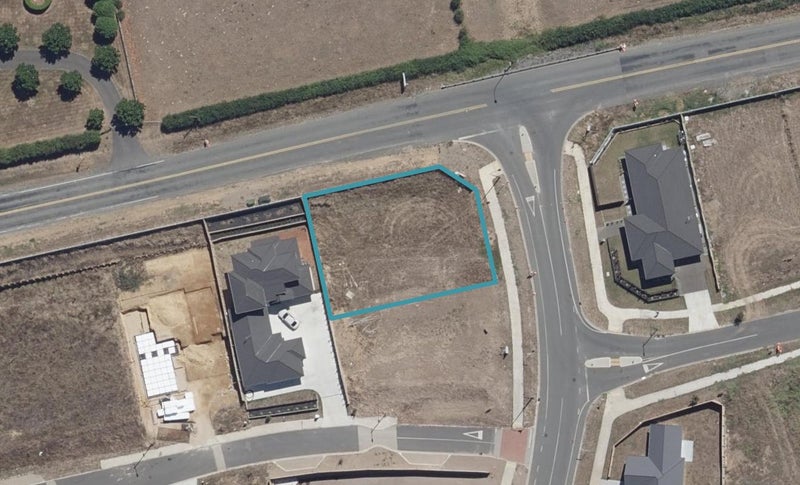 2 Waireka Road, Rototuna North, Hamilton - Carousel 1