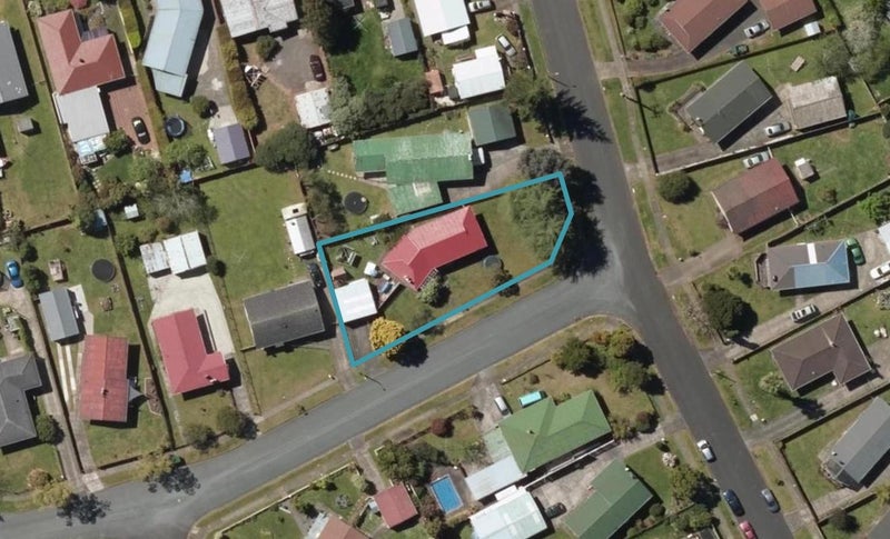2 Belmont Avenue, Tikipunga, Whangarei - Carousel 1
