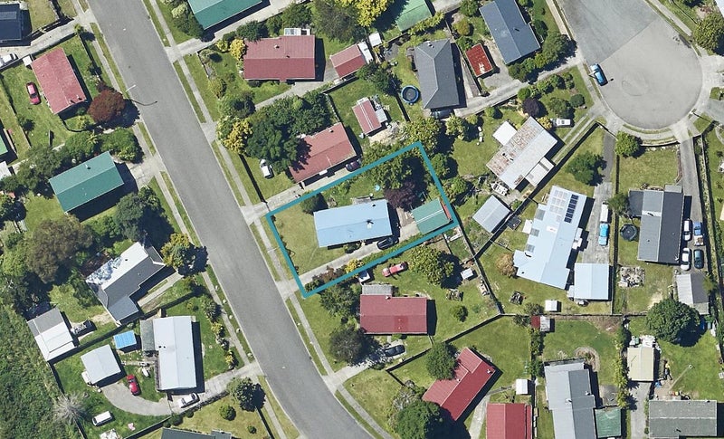 23 Sequoia Crescent, Owhata, Rotorua - Carousel 1
