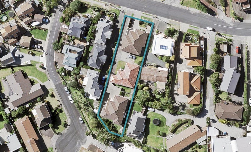21B Devon Road, Bucklands Beach, Auckland - Carousel 1