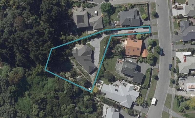 20 Basil Place, Mount Pleasant, Christchurch - Carousel 1