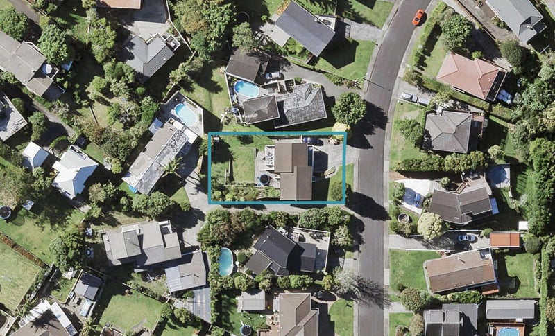 10 Judkins Crescent, Cockle Bay, Auckland - Carousel 1