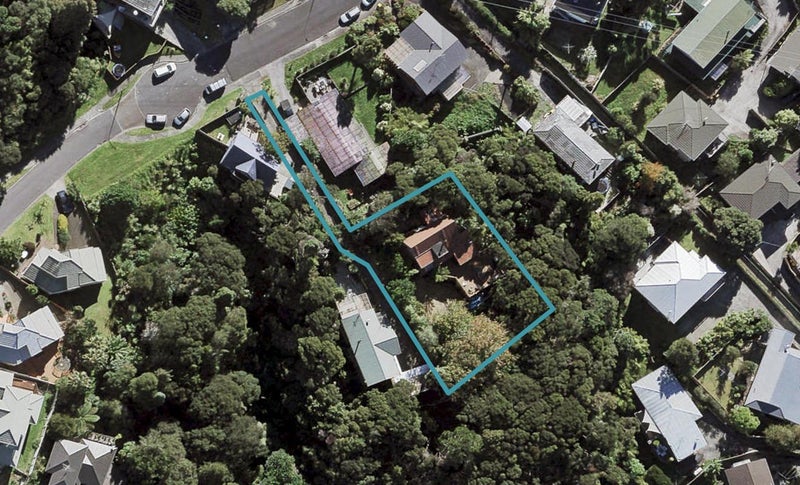36 Noeleen Street, Glenfield, Auckland - Carousel 1