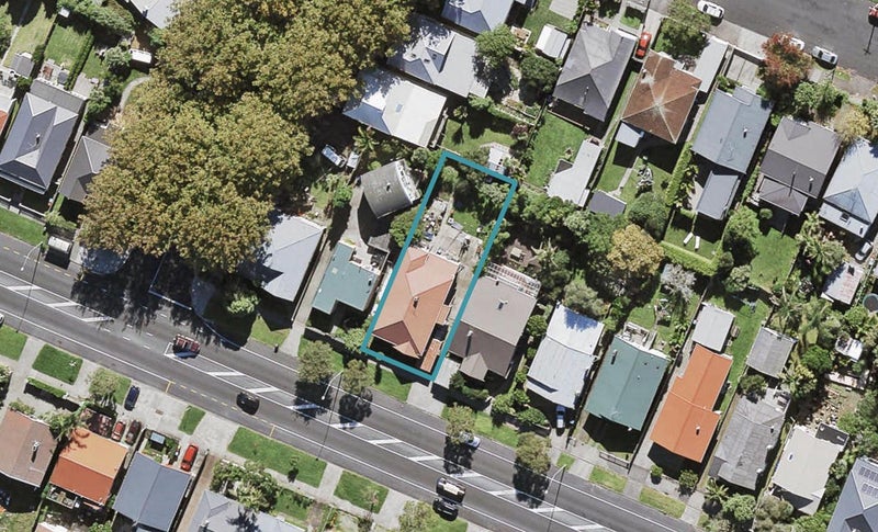 41 Old Mill Road, Grey Lynn, Auckland - Carousel 1