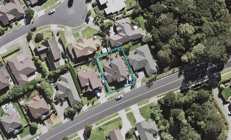 112 Kyle Road, Greenhithe, Auckland - Carousel 1