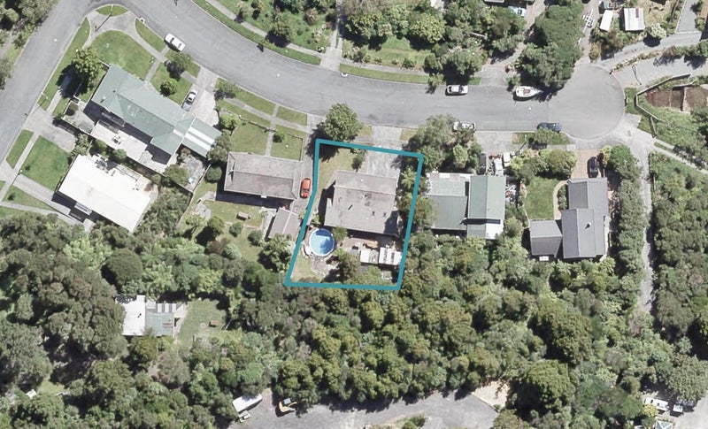 84 Tawhai Street, Stokes Valley, Lower Hutt - Carousel 1