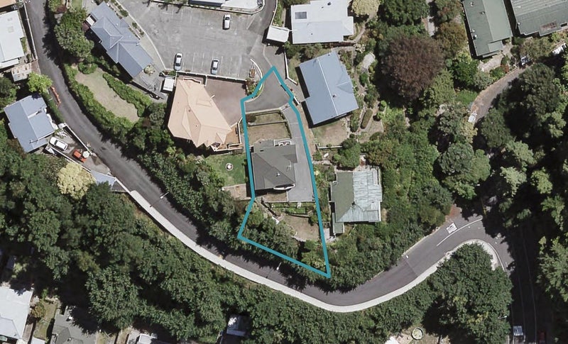 7 Convent Road, Bluff Hill, Napier - Carousel 1