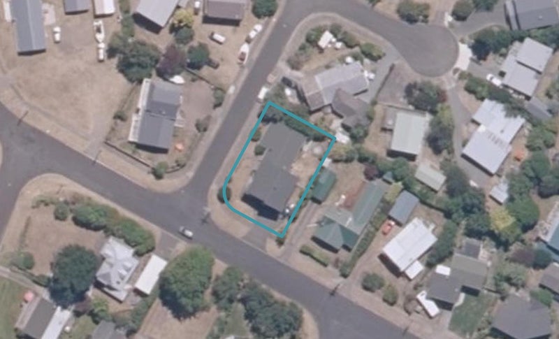 21 Heeni Street, Wharewaka, Taupō - Carousel 1