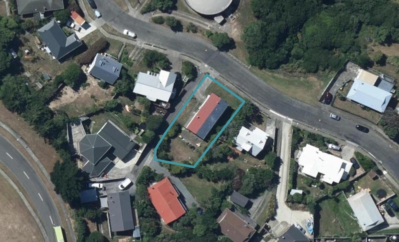 13 Tuna Terrace, Titahi Bay, Porirua - Carousel 1