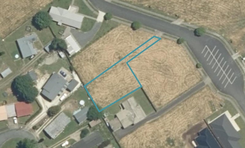 8A Robin Azariah Place, Te Kūiti - Carousel 1