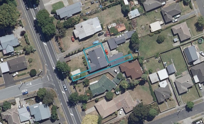 2/296 Peachgrove Road, Fairfield, Hamilton - Carousel 1