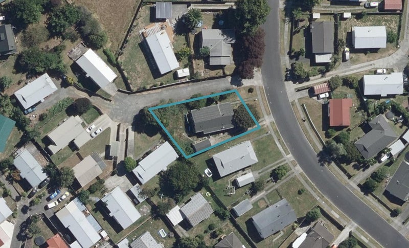15 Aileen Place, Nawton, Hamilton - Carousel 1