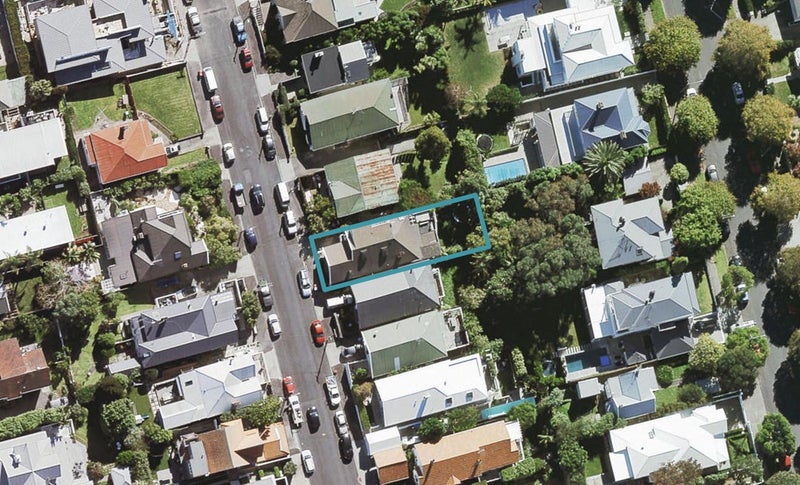 25 Lawrence Street, Herne Bay, Auckland - Carousel 1