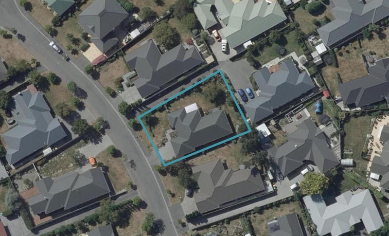 8 Ashgrove Court, Lincoln, Lincoln - Carousel 1