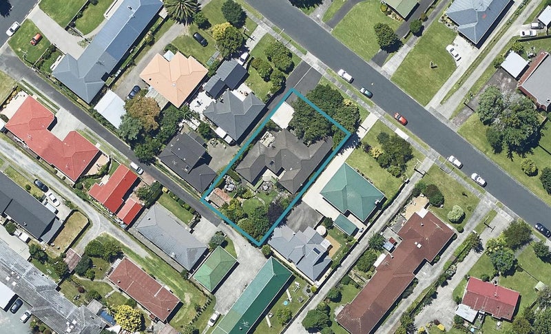 102 Sixteenth Avenue, Tauranga South, Tauranga - Carousel 1