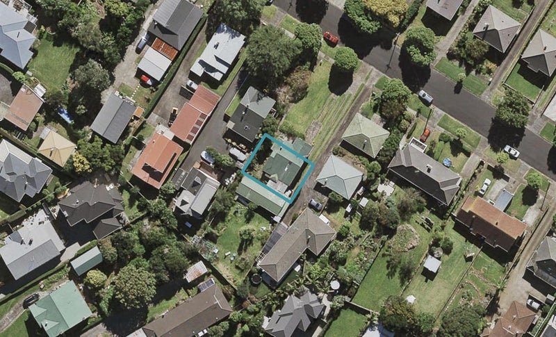 22C Moata Road, One Tree Hill, Auckland - Carousel 1