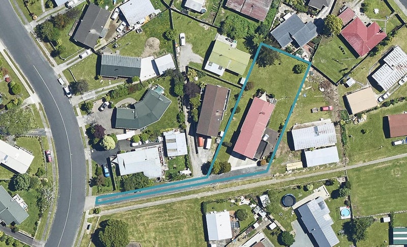 17 Camellia Drive, Ngongotaha, Rotorua - Carousel 1