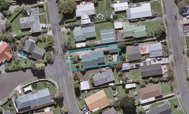 76 Manu Crescent, Upper Vogeltown, New Plymouth - Carousel 1
