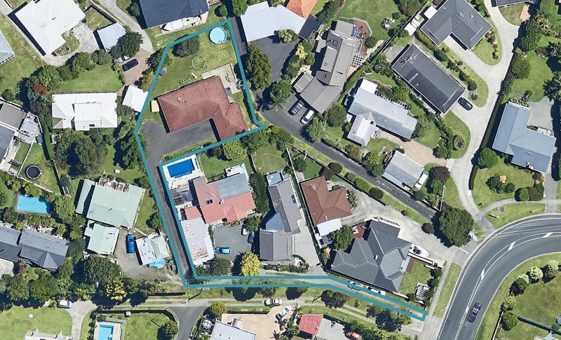 203 Grange Road, Otumoetai, Tauranga - Carousel 1