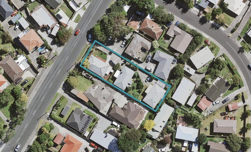 2/38 Metcalfe Road, Ranui, Auckland - Carousel 1