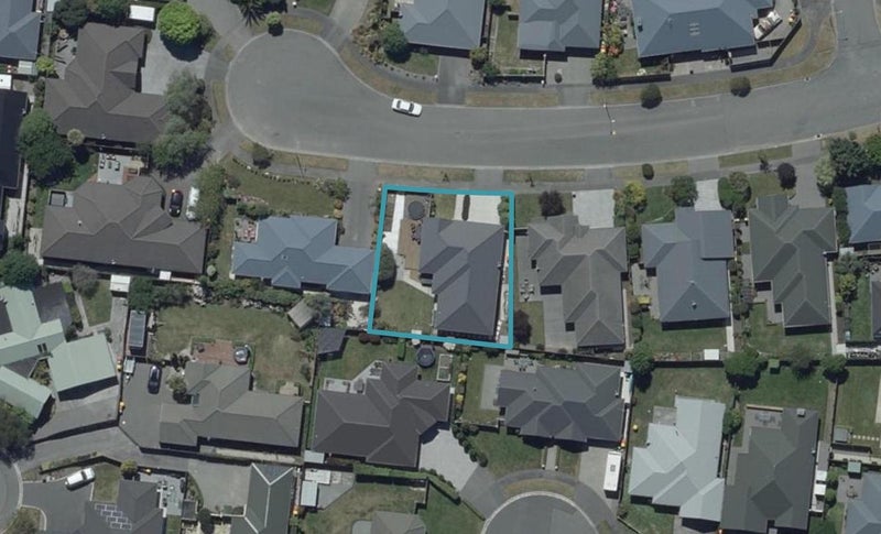 15 Excalibur Place, Burwood, Christchurch - Carousel 1