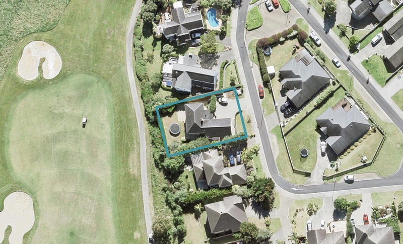 37 Fingal Way, Gulf Harbour, Whangaparaoa - Carousel 1