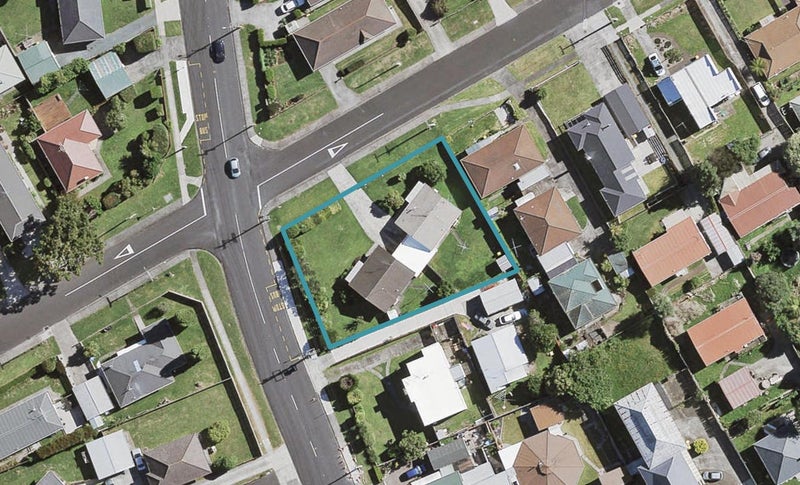 2/11 Alexander Street, Papakura, Auckland - Carousel 1