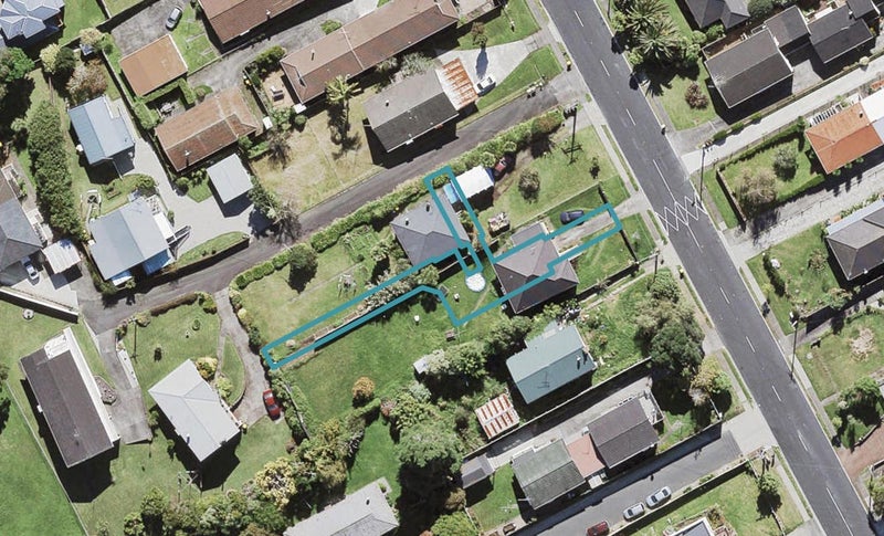 7/17 Parker Avenue, New Lynn, Auckland - Carousel 1