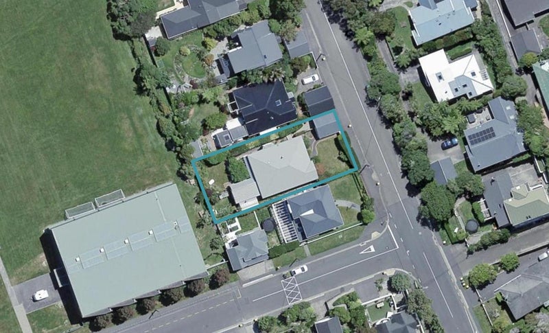 10 Duthie Street, Karori, Wellington - Carousel 1