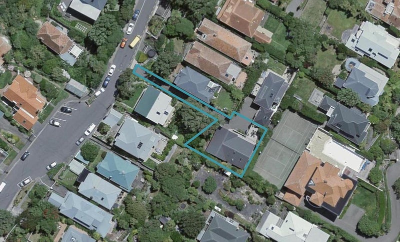 17 Grove Road, Kelburn, Wellington - Carousel 1