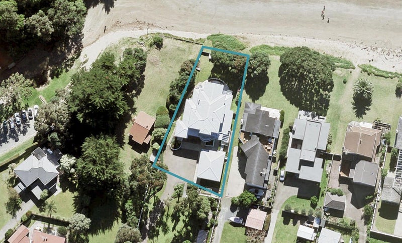 10A Glamis Avenue, Manly, Whangaparāoa - Carousel 1