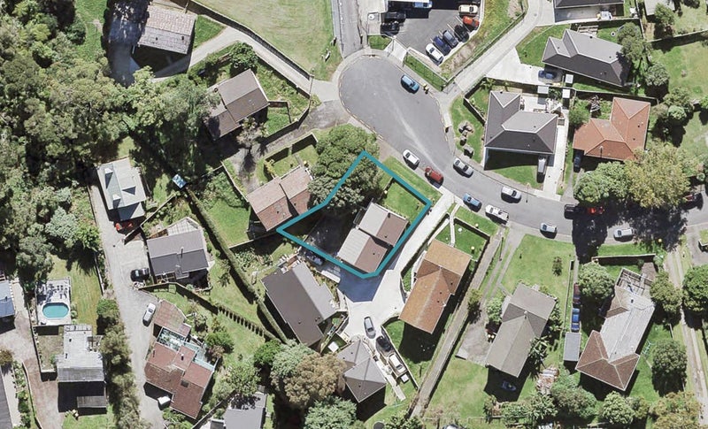 14 Grandison Crescent, New Lynn, Auckland - Carousel 1