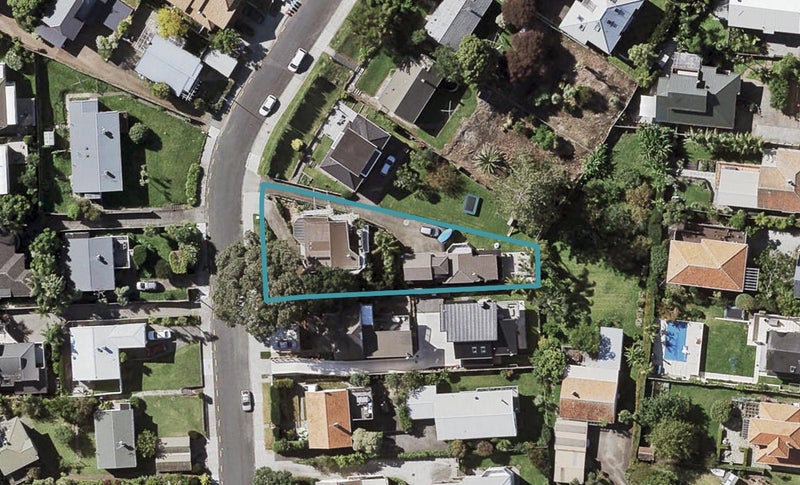 45 Kurahaupo Street, Orakei, Auckland - Carousel 1
