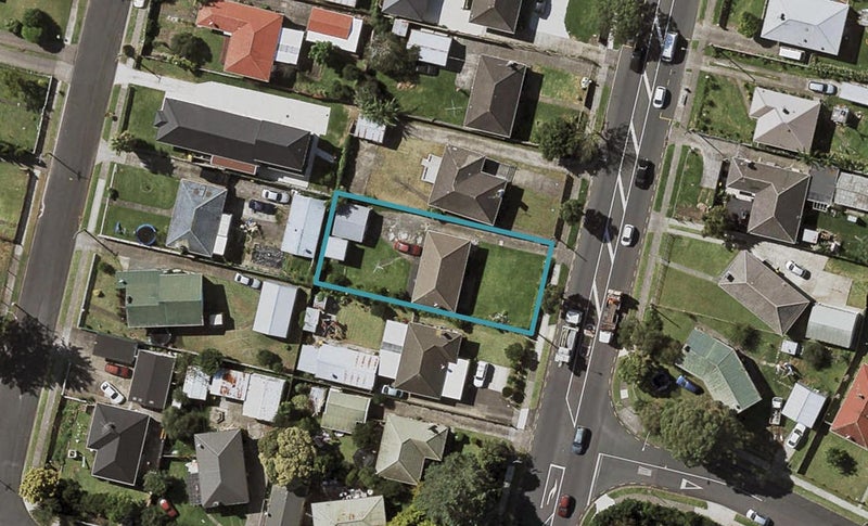 64 Preston Road, Clover Park, Auckland - Carousel 1