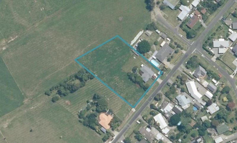 12 Sheehan Street, Bay View, Napier - Carousel 1
