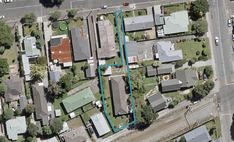 7A Brown Street, Wallaceville, Upper Hutt - Carousel 1