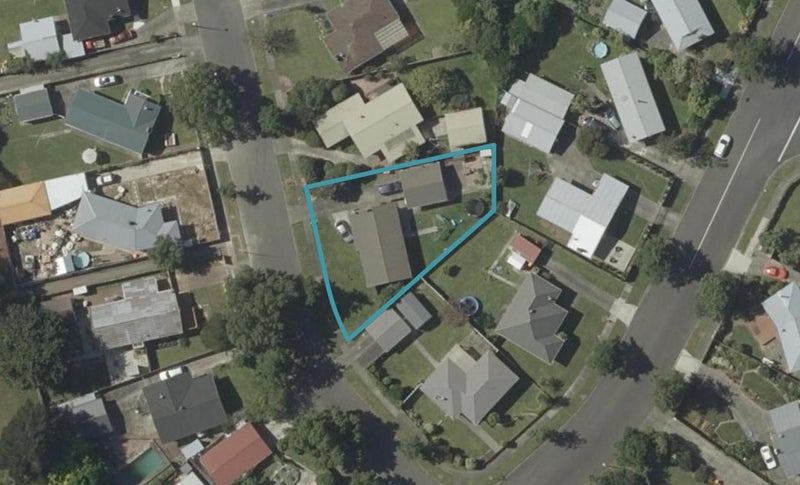 6 Saturn Crescent, Milson, Palmerston North - Carousel 1