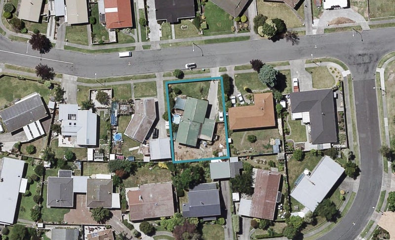 35 Glamorgan Avenue, Tamatea, Napier - Carousel 1
