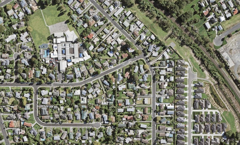 27 Tasman Drive, Opaheke, Papakura - Carousel 1
