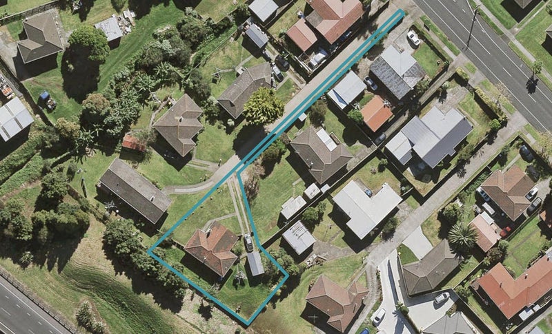 38 Henwood Road, Mangere East, Auckland - Carousel 1