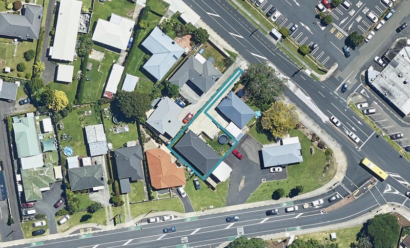 88 Bellevue Road, Brookfield, Tauranga - Carousel 1