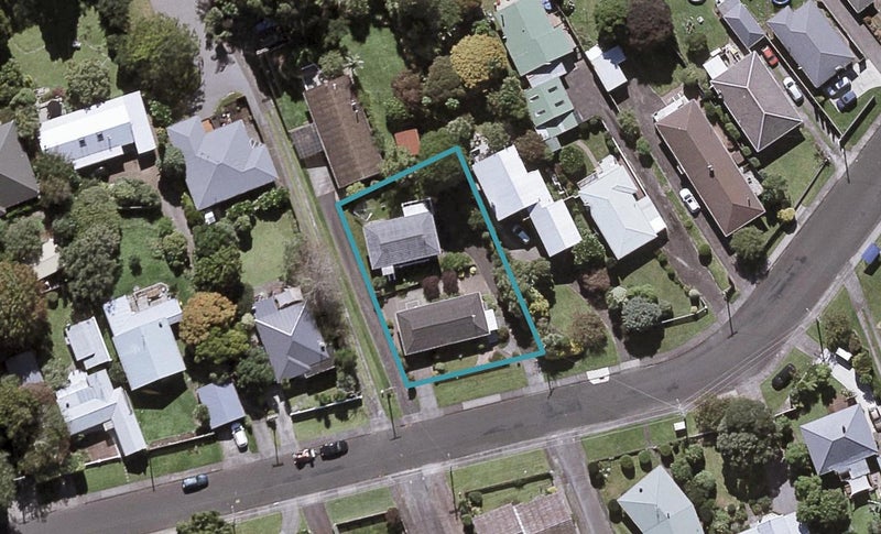1/50 Doralto Road, Frankleigh Park, New Plymouth - Carousel 1